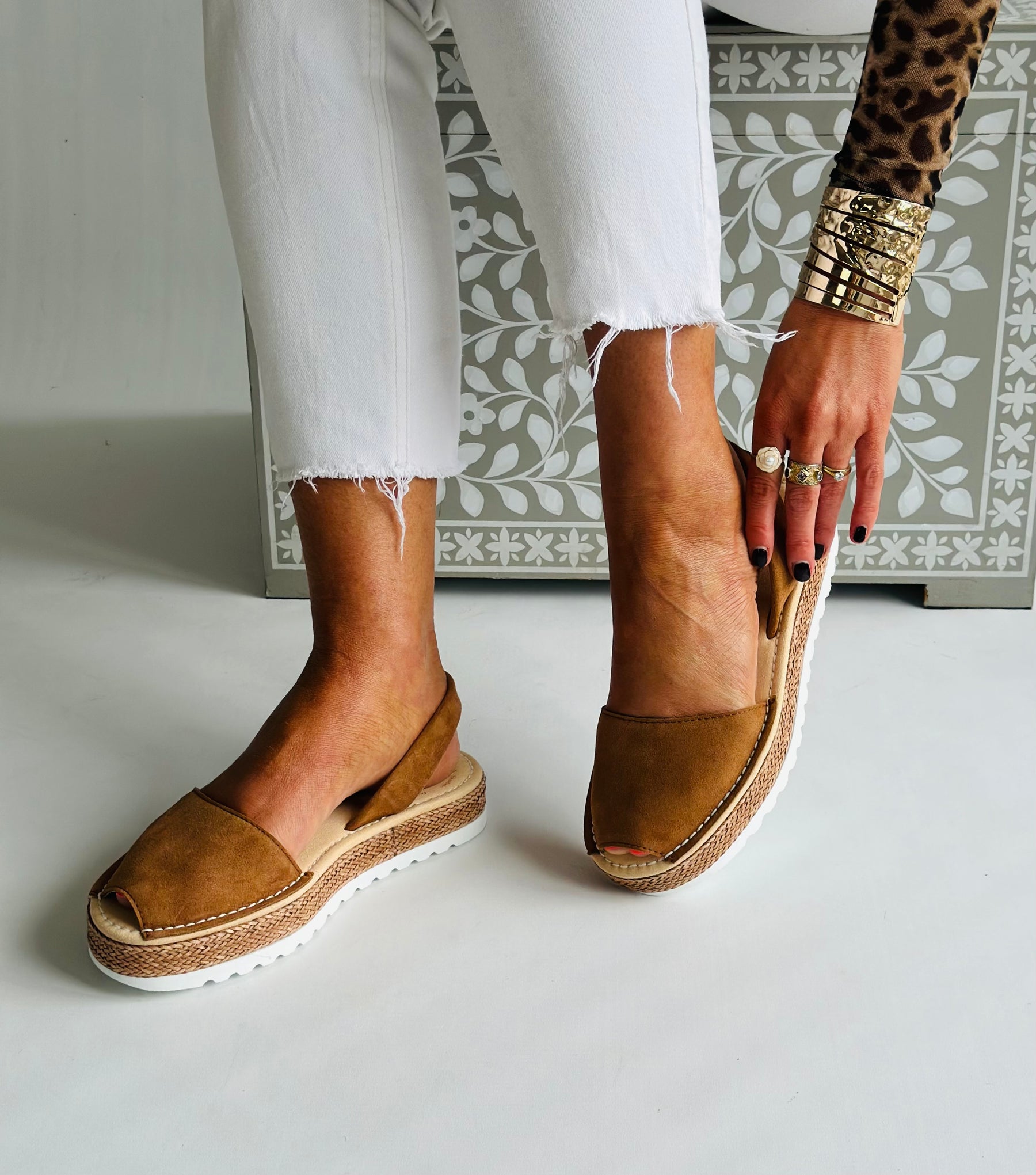 St Tropez Tan Lowforms