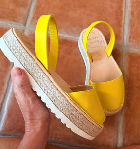 Sample sale yellow Lowforms size 39