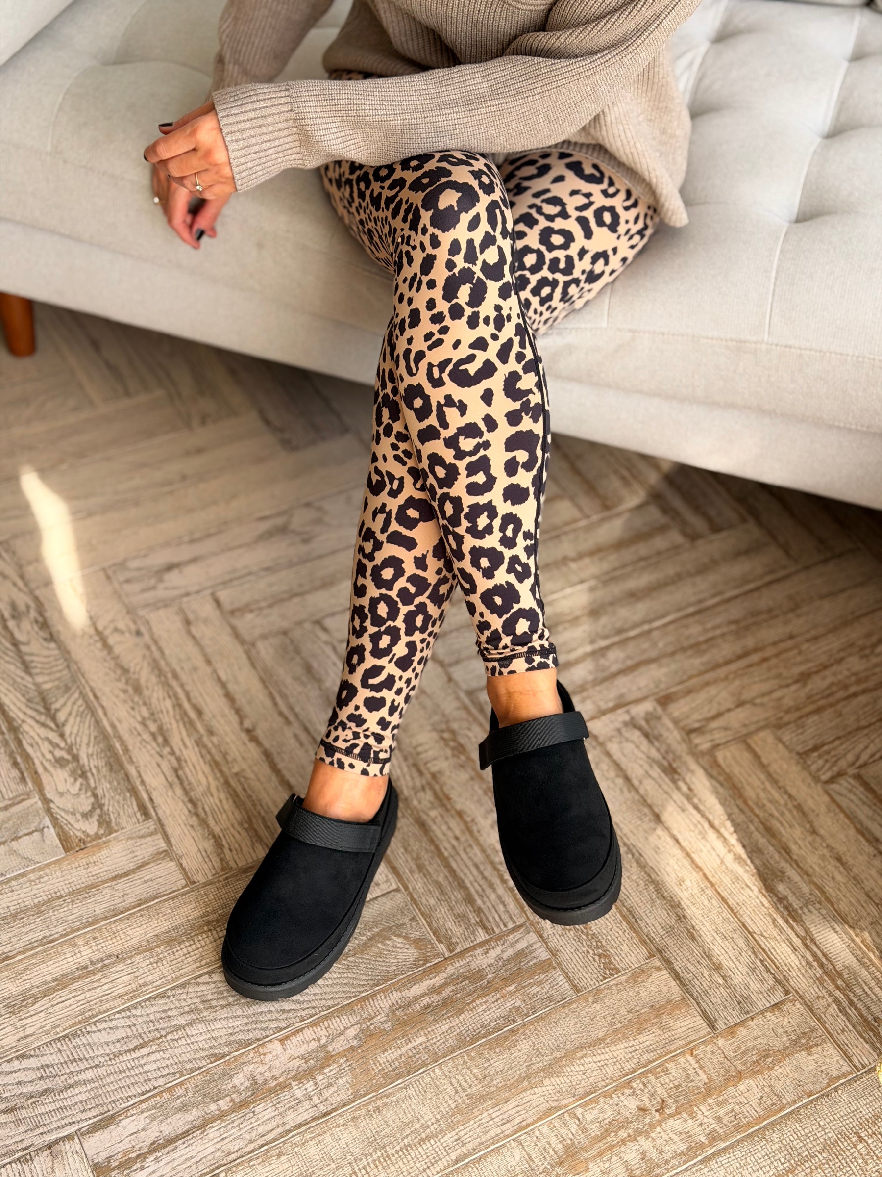 Platform Clogs Black