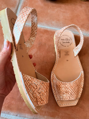 Sample sale snake print peeptoe size 39