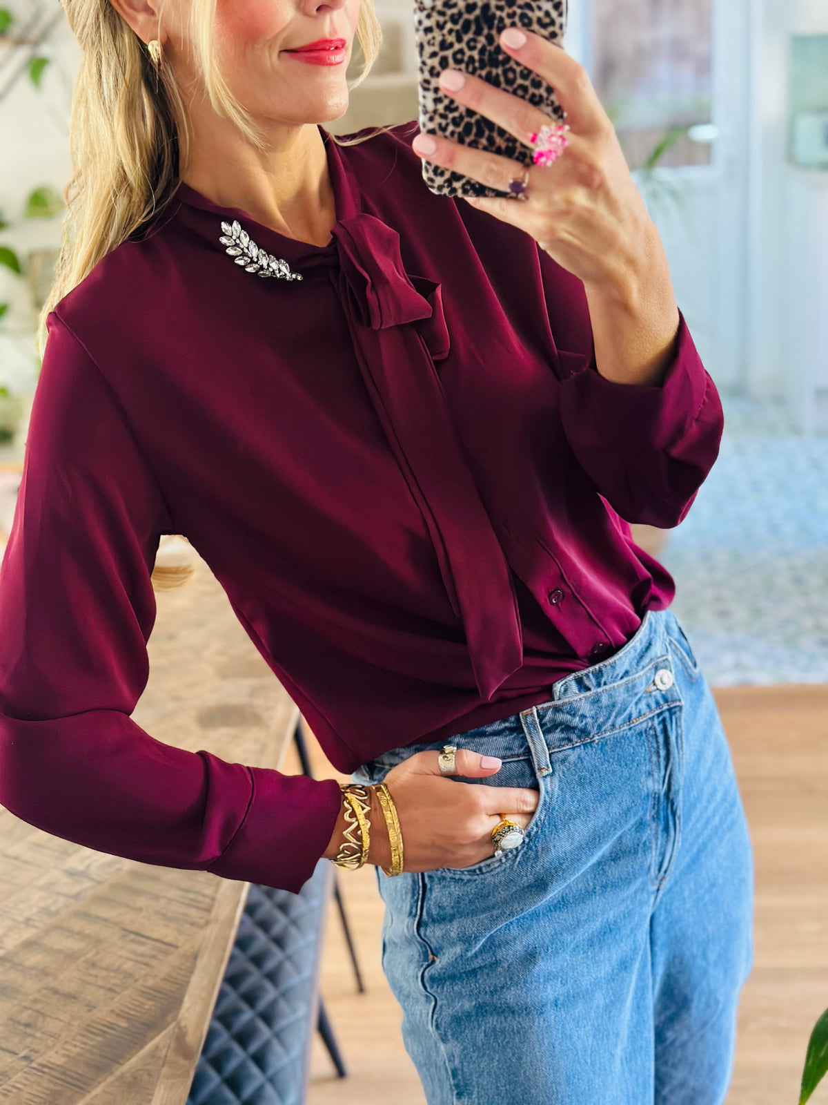 Pussybow blouse