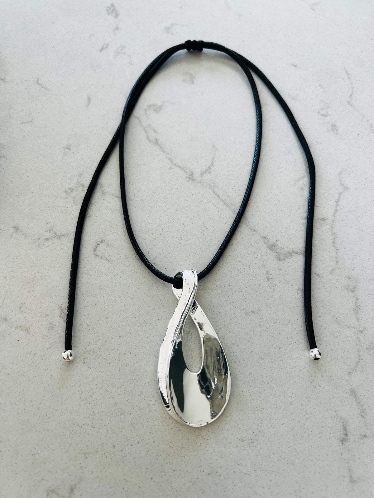 Leather thong pendant necklace