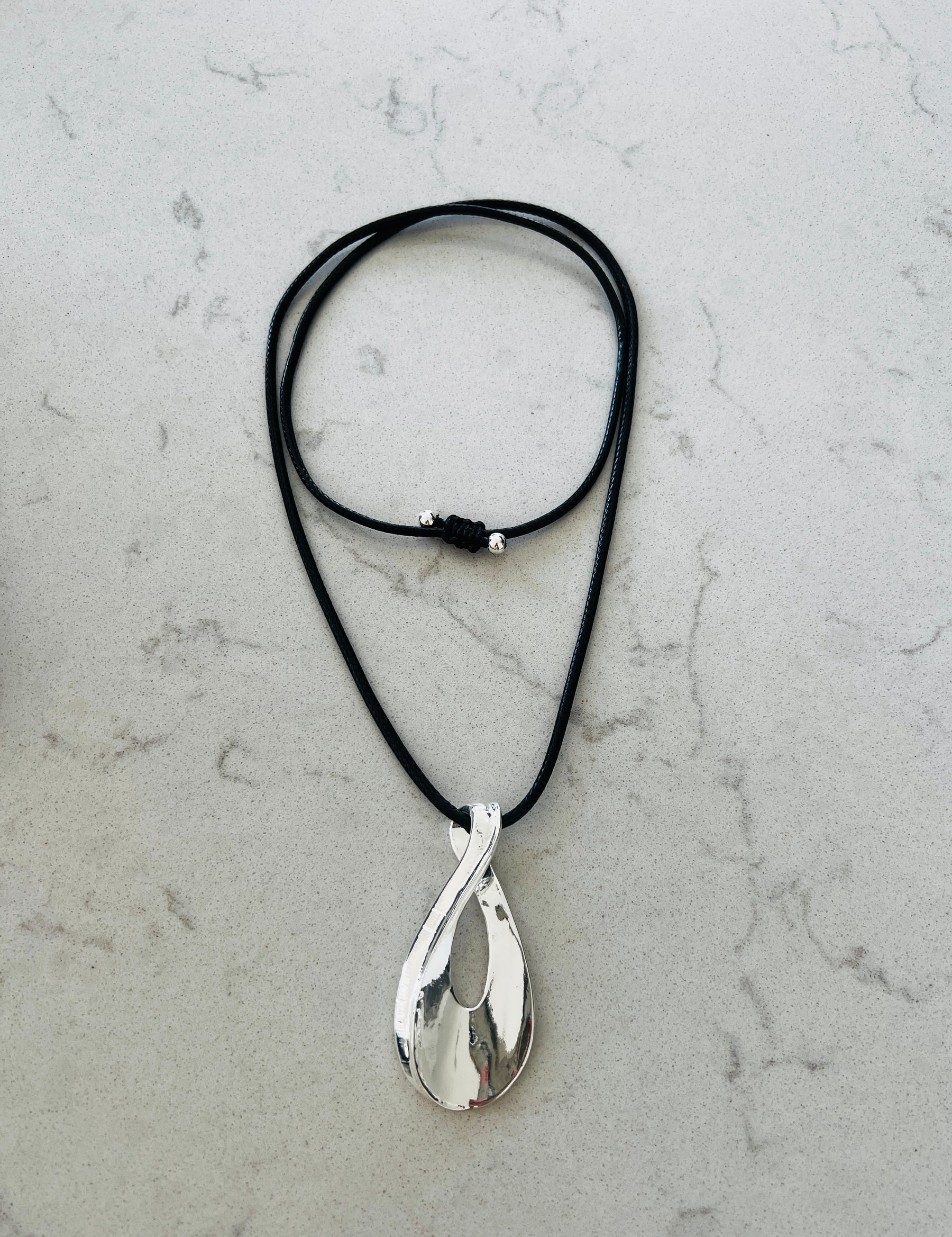 Leather thong pendant necklace