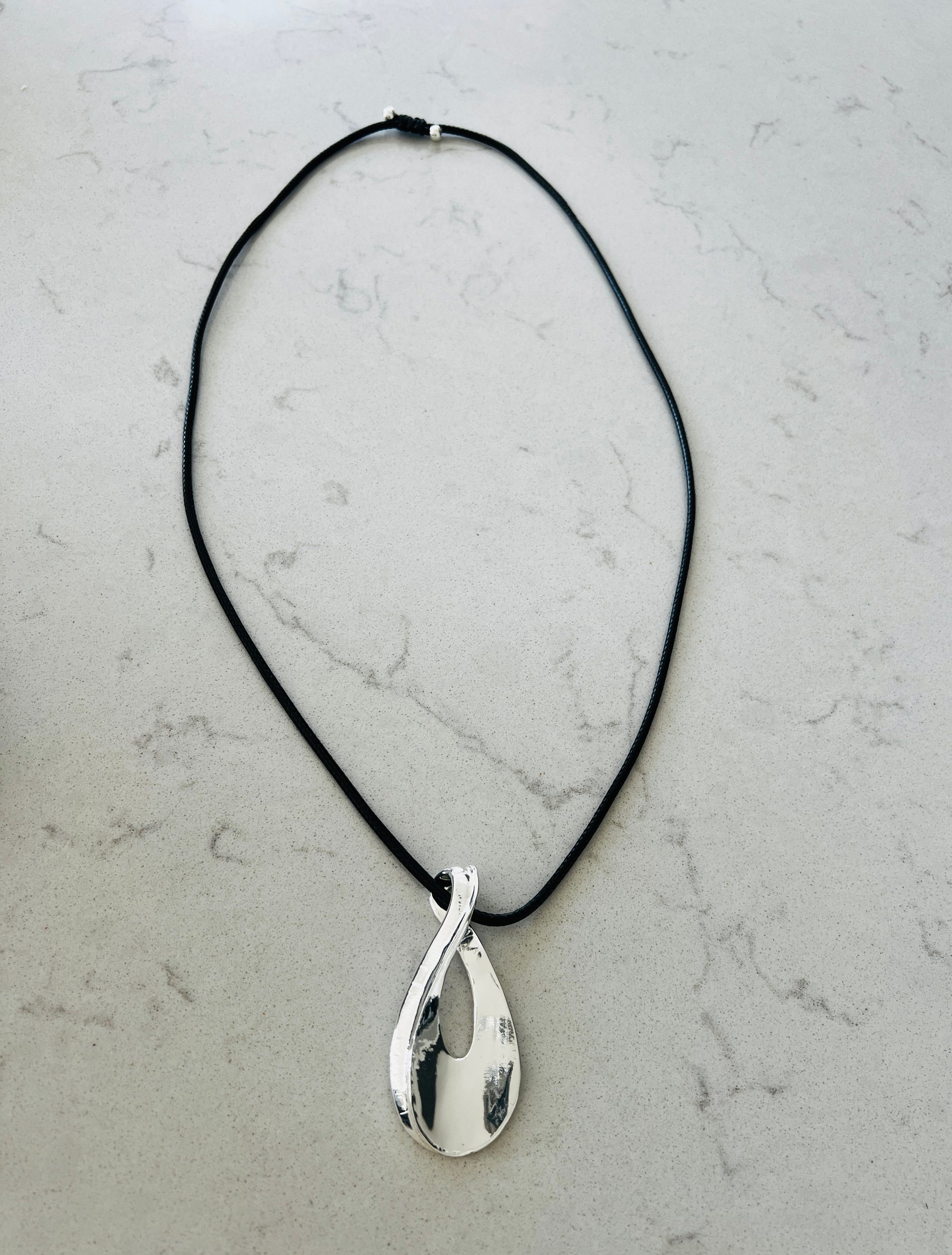 Leather thong pendant necklace