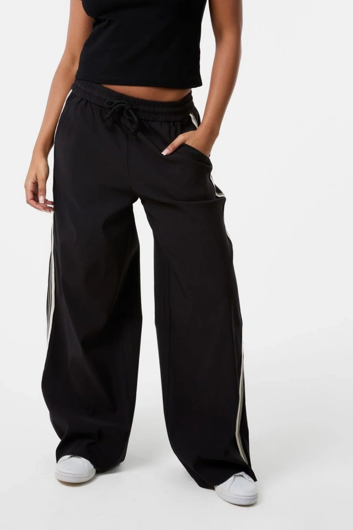 Palmaira Active Wide Leg Bottoms