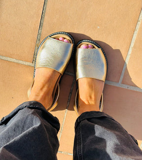 Gold Leather Ergonomic