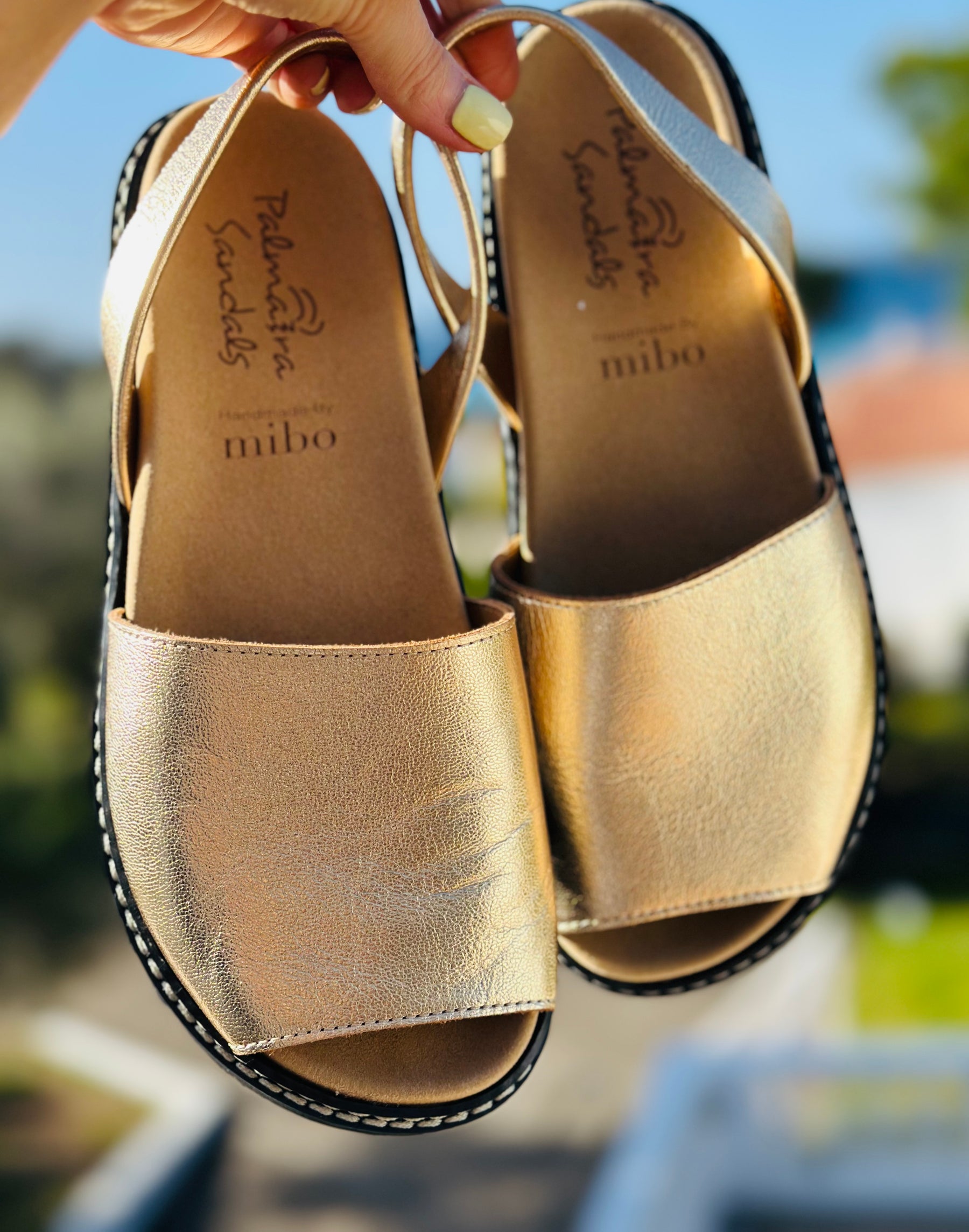 Gold Leather Ergonomic