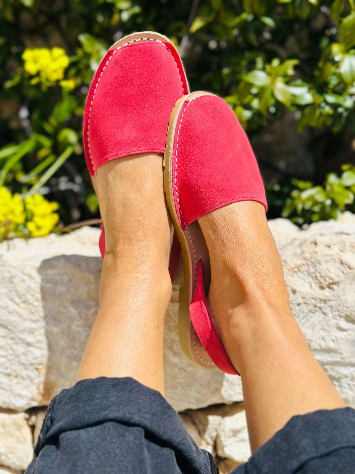 Raspberry Suede Avarcas