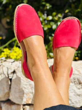 Raspberry Suede Avarcas