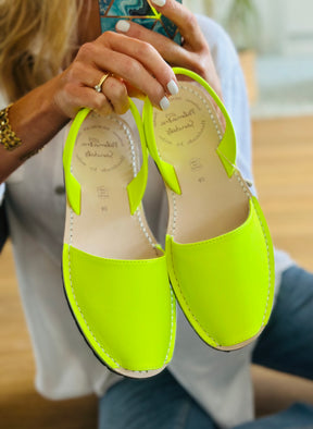 Neon Yellow Avarcas
