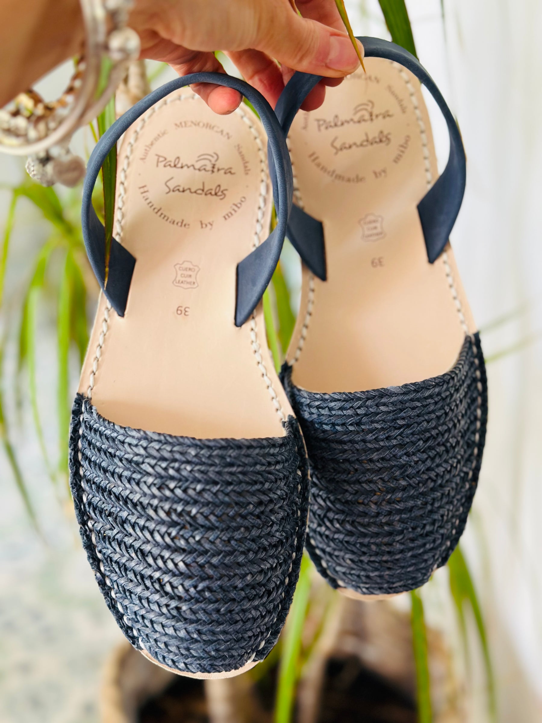 Brigitte Navy Woven Avarcas