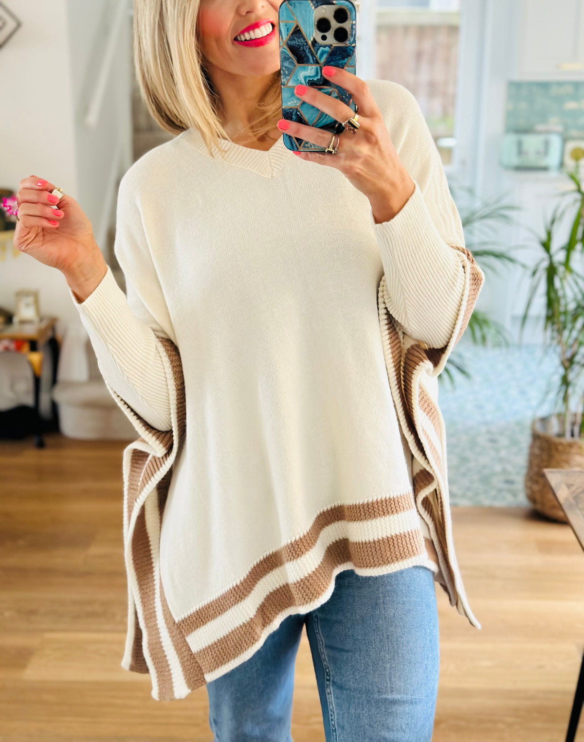 Cricket Style Poncho Cream