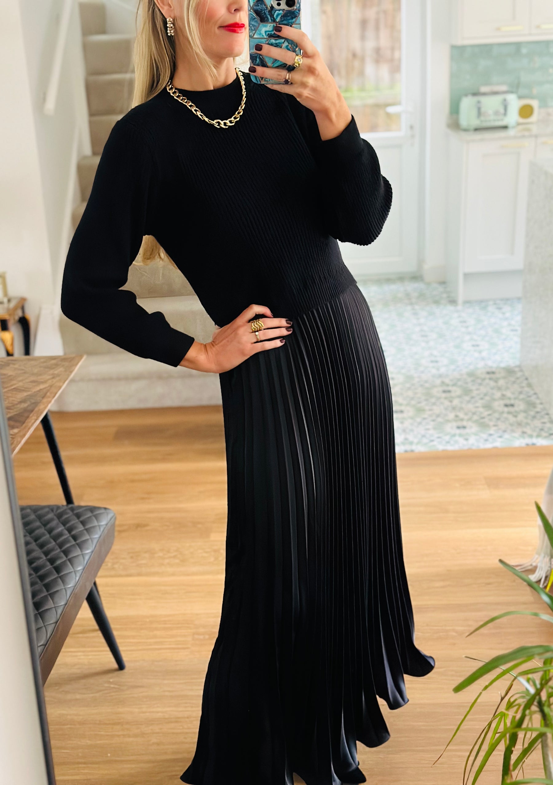 Black Plise Dress