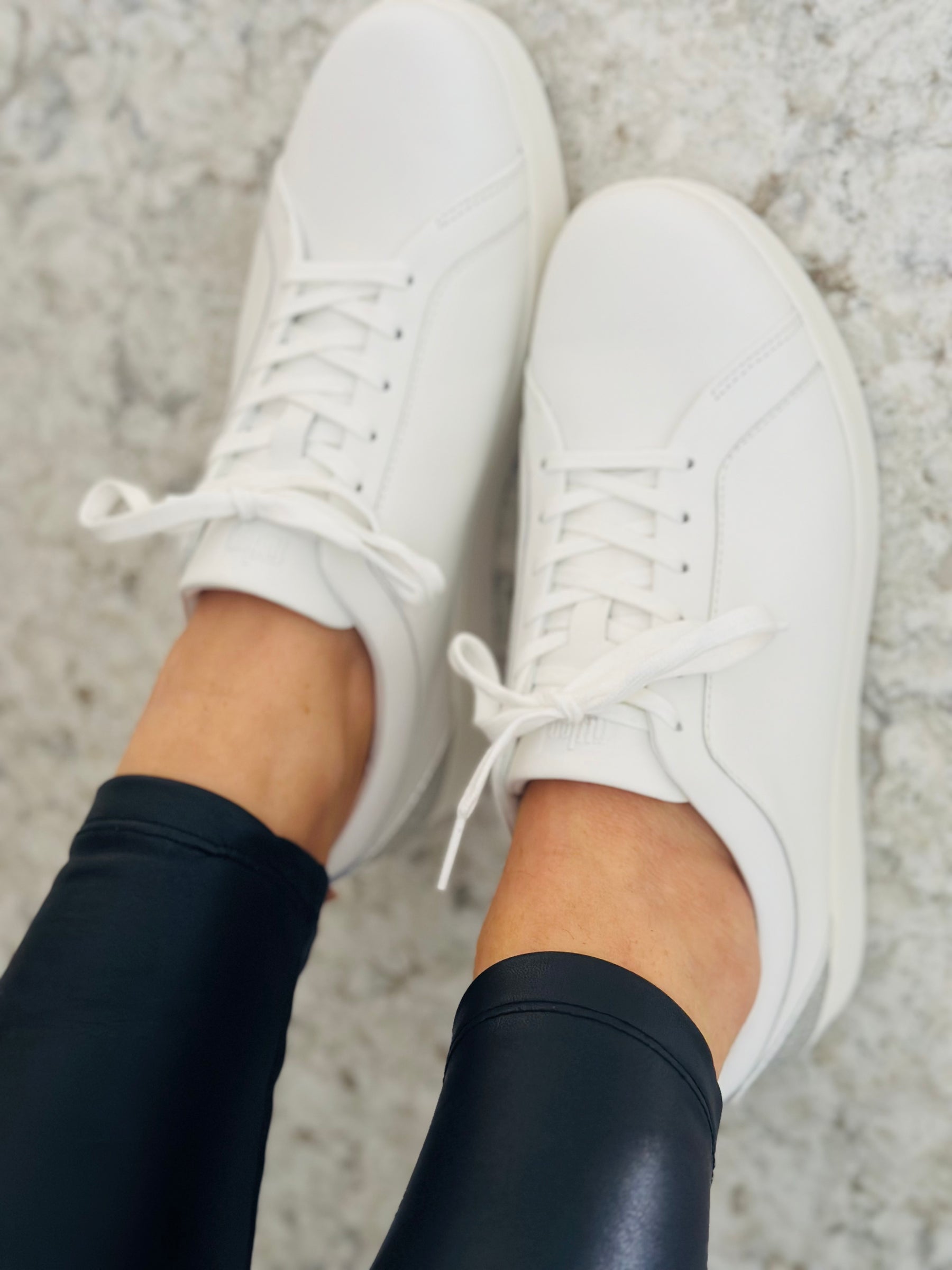 Fitflop White Crystal Back Leather Trainers