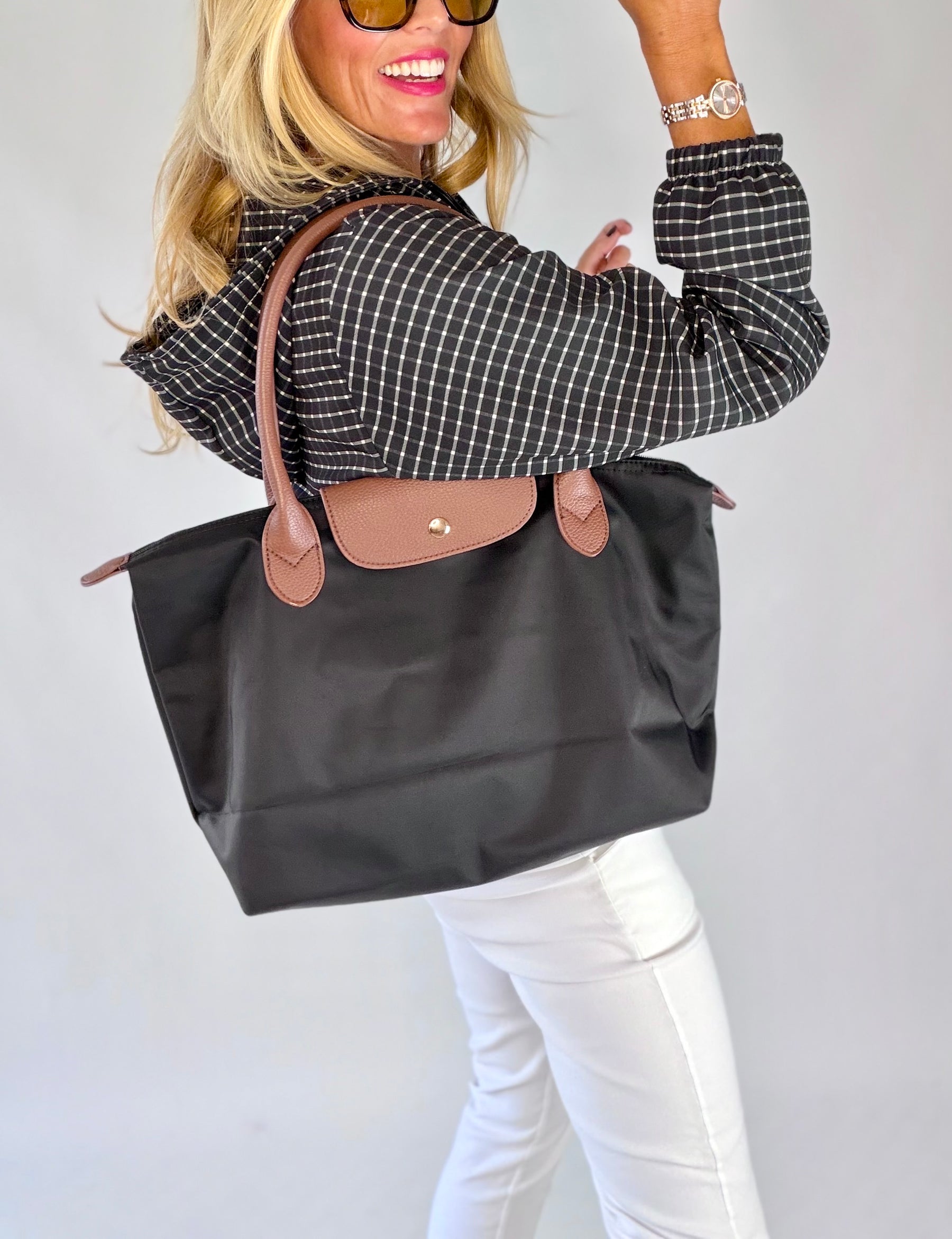 The Away Tote Bag - Medium