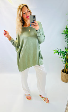 Eivissa Relaxed Fit Top in Green
