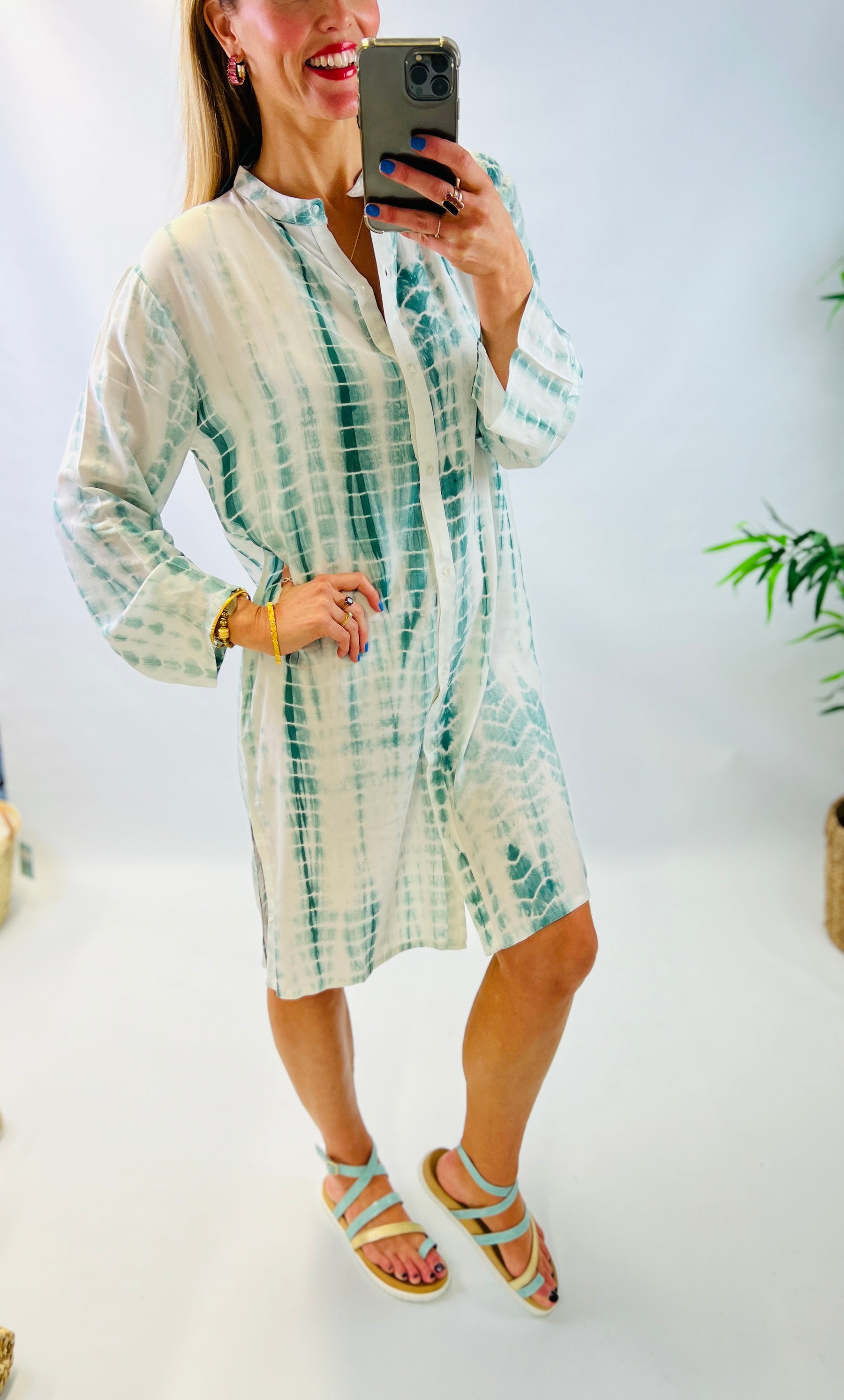 Button Up Tunic Cover-Up in Green