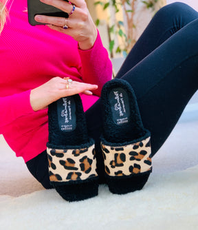 Leopard print hair on leather black wool lined slipper slide with arch support